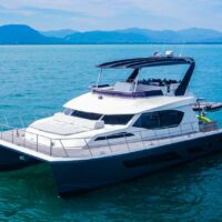 Motor Yacht Charter Phuket: Power Catamaran 53