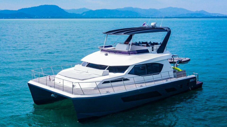 Power Catamaran 53-Phuket-1