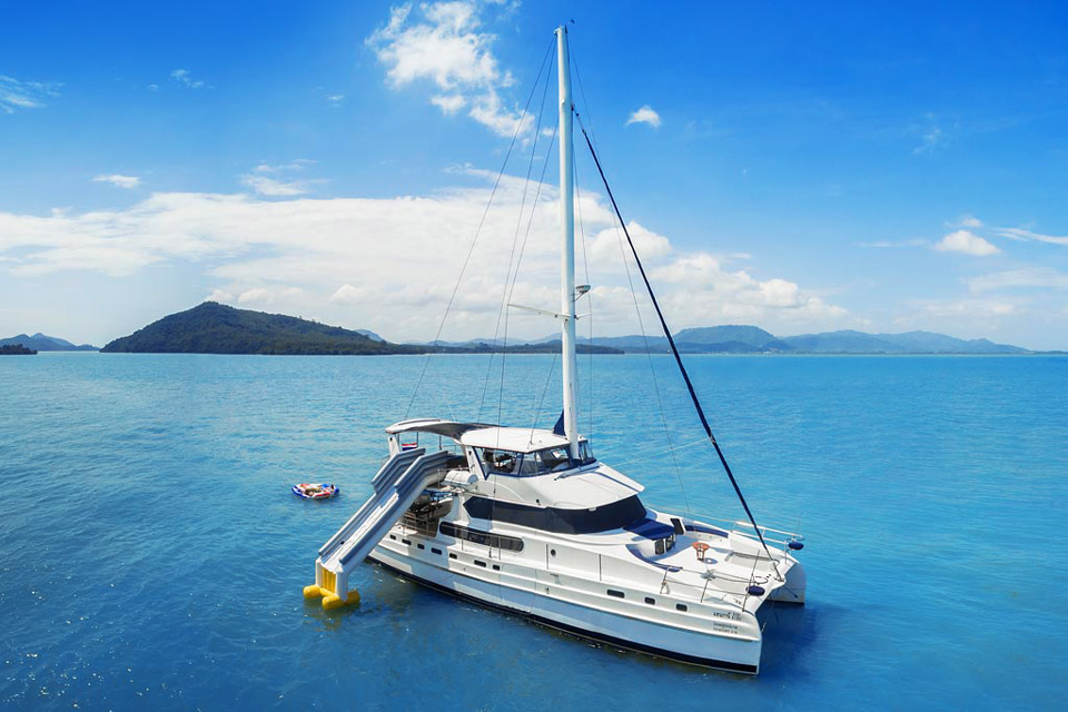 segelyacht charter phuket