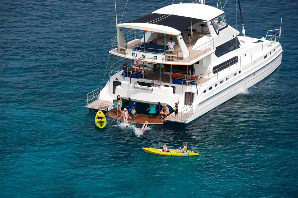 blue lagoon catamaran