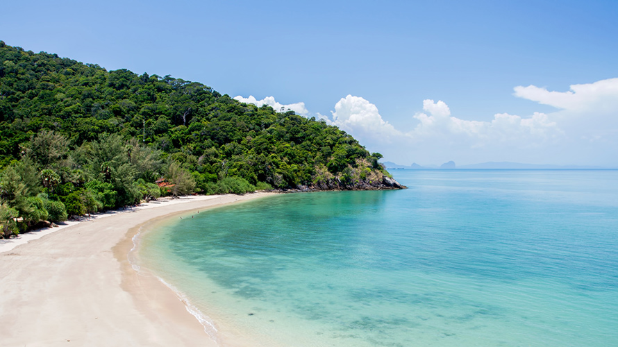 Lanta Island Private Yacht Charter -Destinations - Boat in the Bay