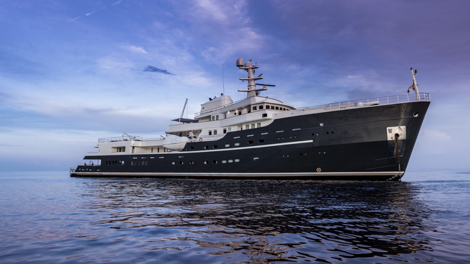 Legend at Monaco yacht Show 2017