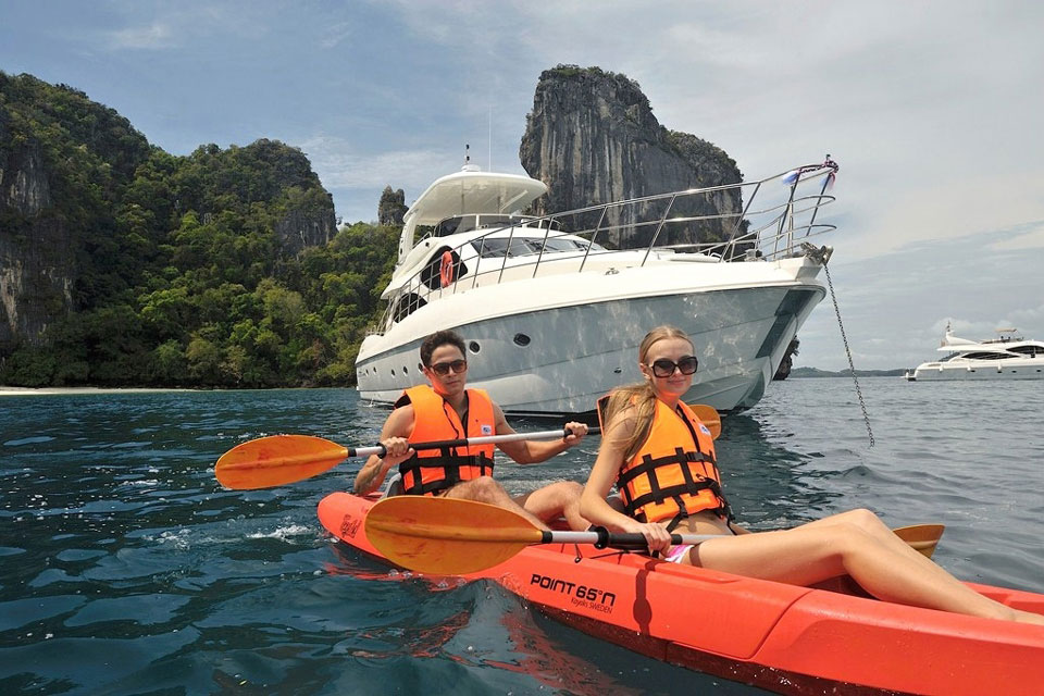 Yacht Charter Toys in Phuket: Kayaks