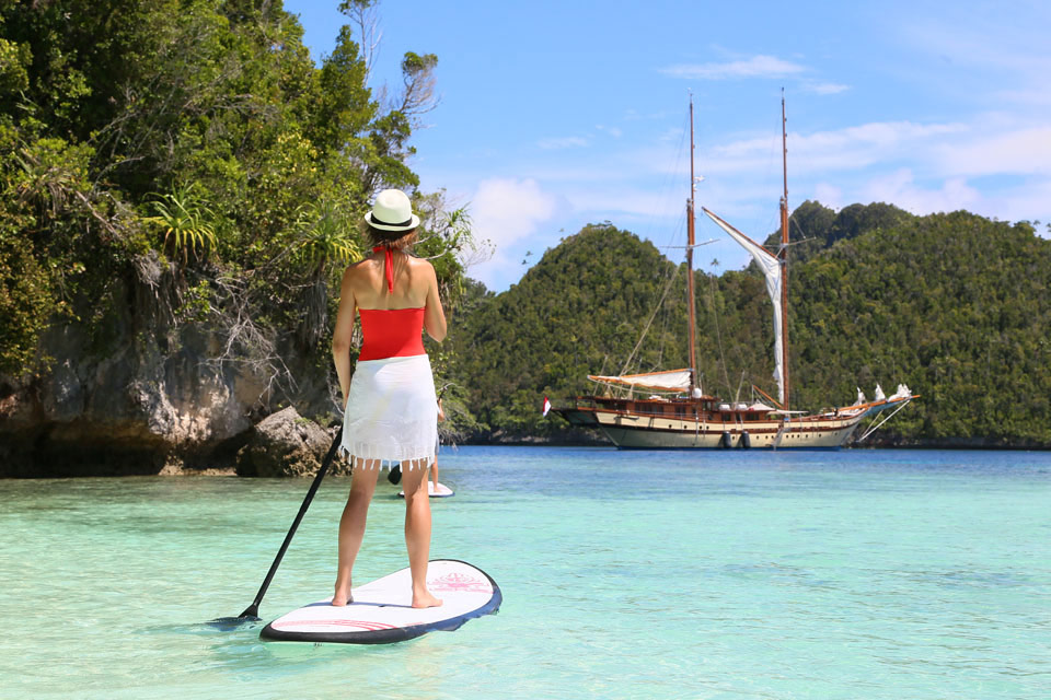 Yacht Charter Toys in Phuket: SUP board