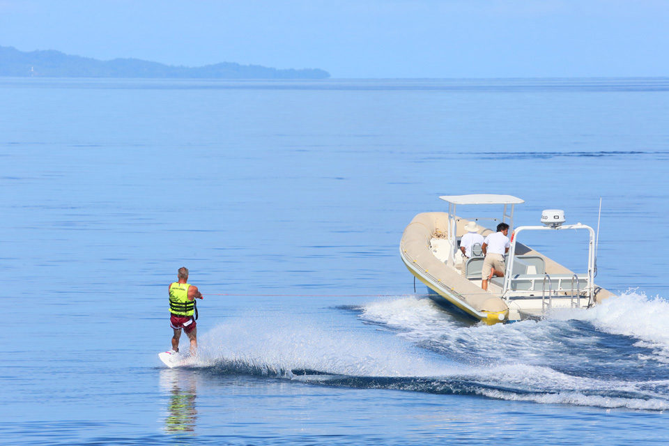 Yacht Charter Toys in Phuket: Water Ski