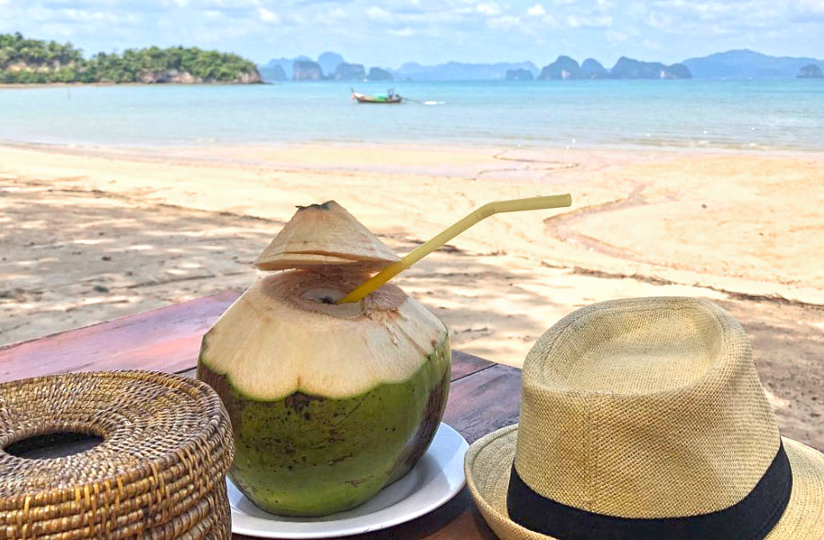 Guide to the Best Beach Restaurants When Cruising Phang Nga Bay