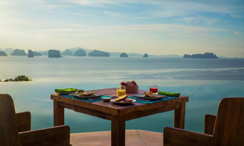 Guide to the Best Beach Restaurants When Cruising Phang Nga Bay