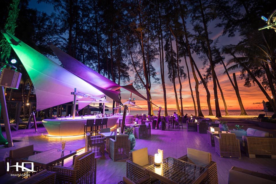 HQ Beach Lounge: beach restaurants in Phuket