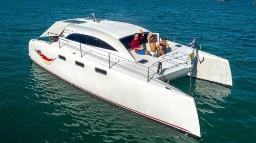 Motor Catamaran Charter Phuket: Stealth 38