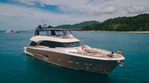 Luxury Yacht Charters Phuket with MCY 86 